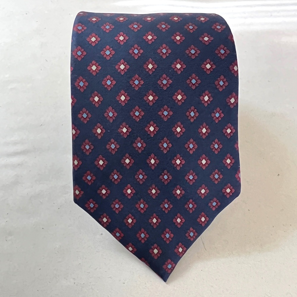 John Henry 100% Silk Tie Navy Burgundy Medallion USA Made Vintage Timeless